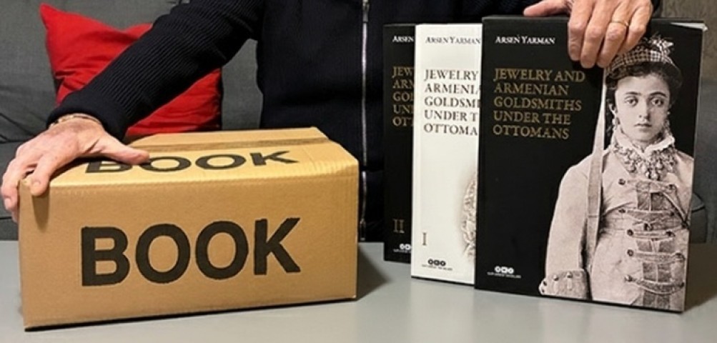 Jewelry and Armenian Goldsmiths under the Ottomans